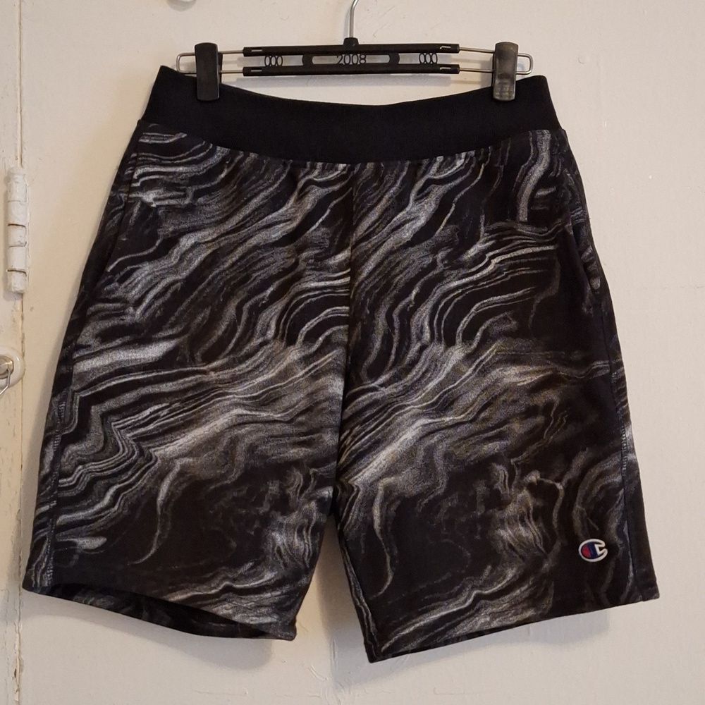 BLack cotton shorts large youth Champion shorts swirl snowdrift pattern